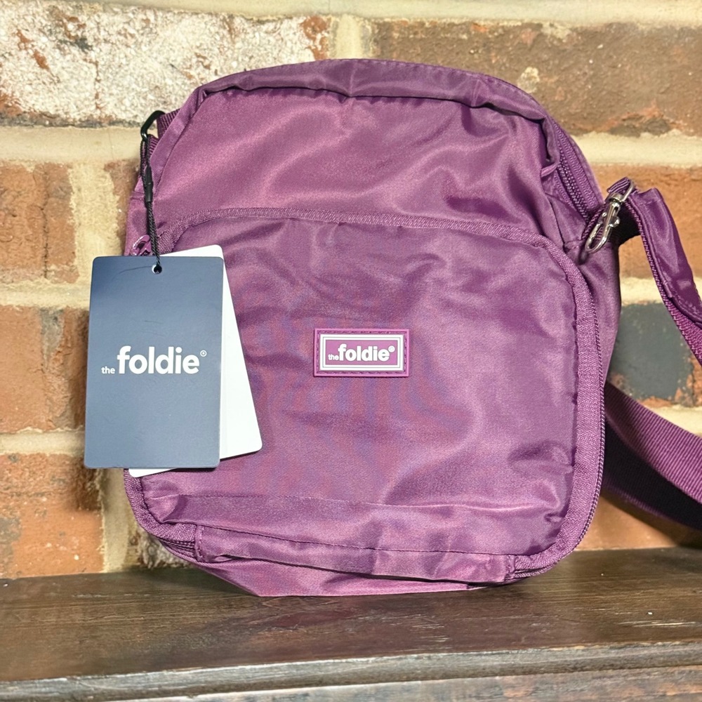 The Foldie Sling Bag Purple Nylon Crossbody Travel Shoulder Bag NWT